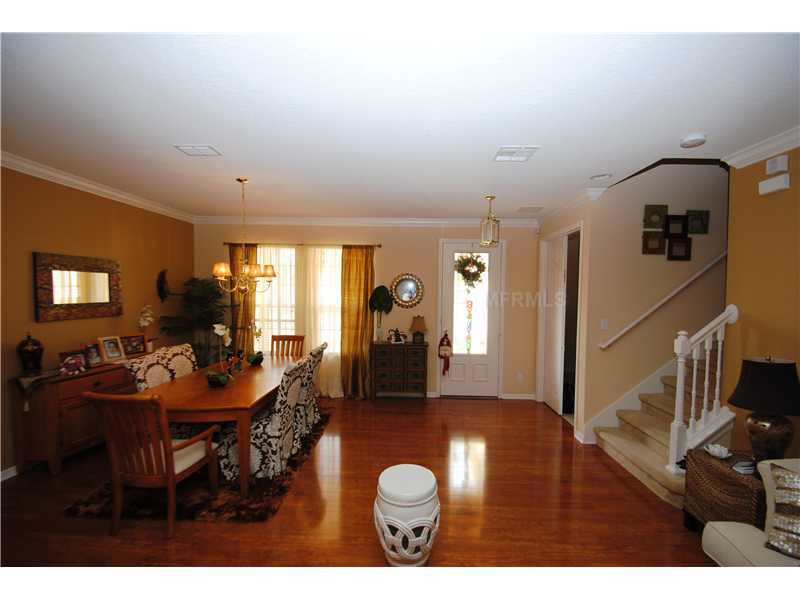 Property Photo:  