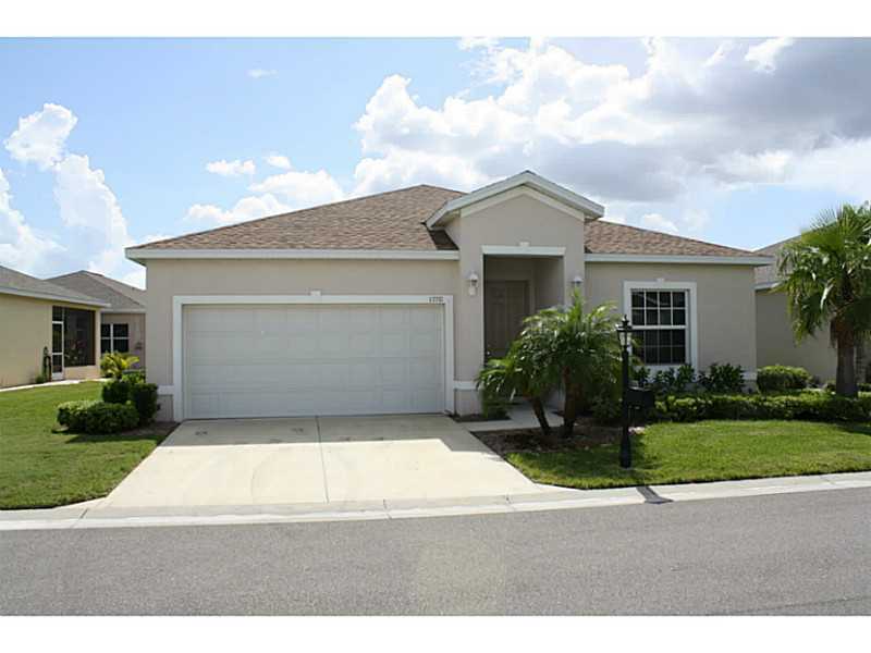 Property Photo:  1770 Dunvegan Drive  FL 33980 