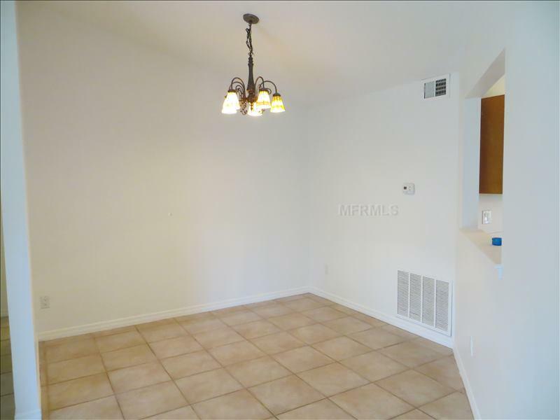 Property Photo:  1008 Cox Court  FL 32765 