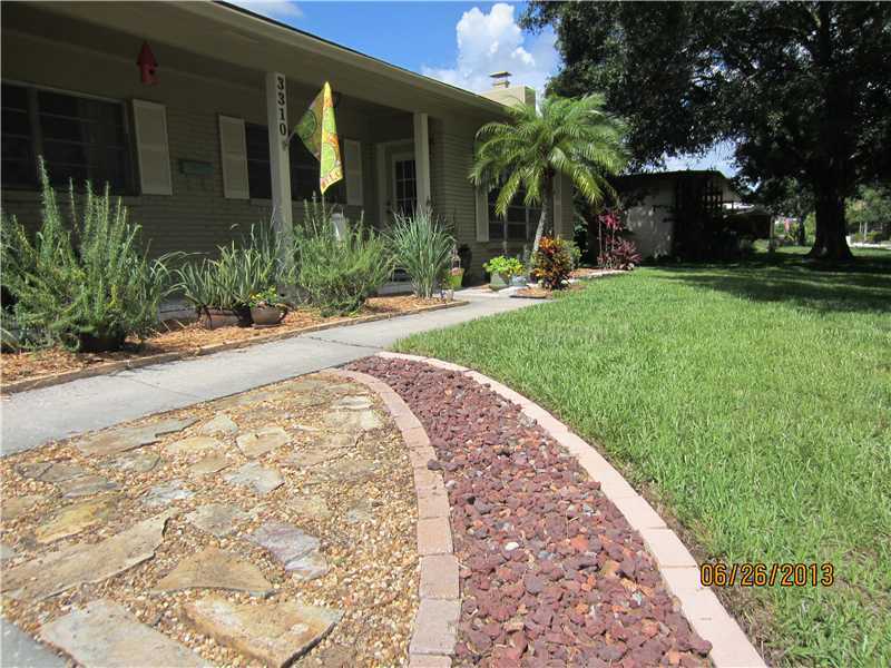 Property Photo:  3310 Nakora Drive  FL 33618 