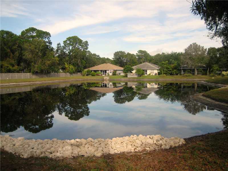 Property Photo:  4639 Breezy Pines Boulevard  FL 34232 