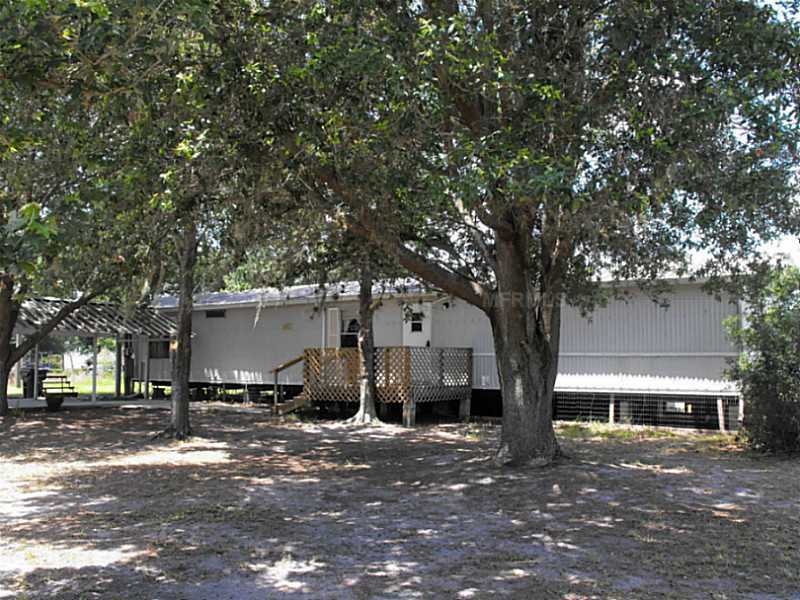 Property Photo: 842 Dawes Road FL 33843
