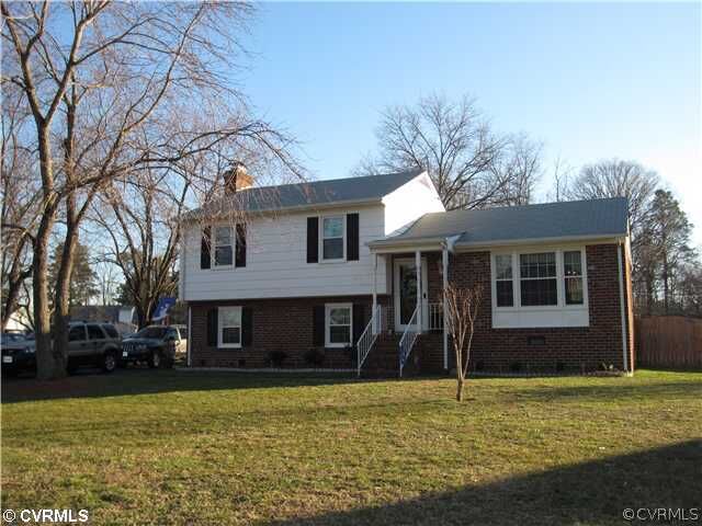 Property Photo: 7119 Peach Orchard Lane VA 23111