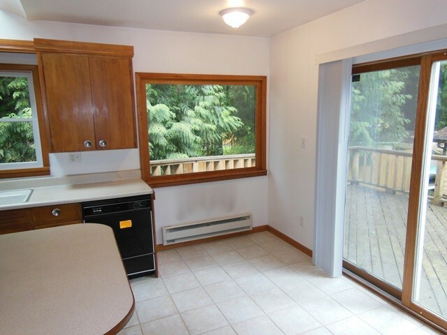 Property Photo:  33401 33rd Place S  WA 98001 