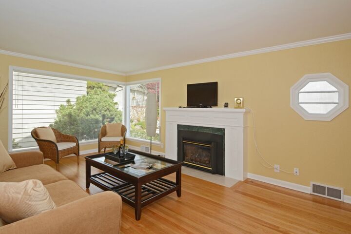 Property Photo: 3453 NW 59th St WA 98107