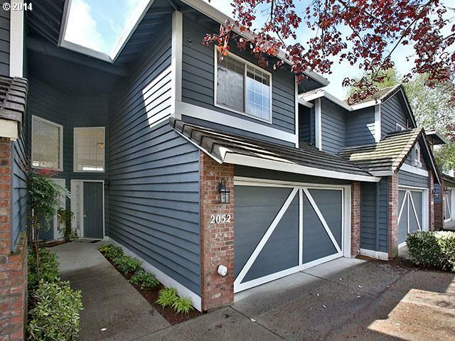 Property Photo:  2052 Sunray Cir  OR 97068 