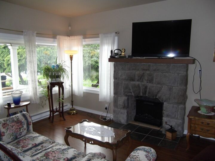 Property Photo:  423 S 55th St  WA 98408 