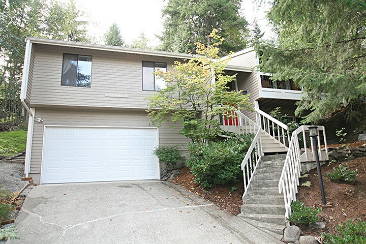 Property Photo:  17607 NE 31st Place  WA 98052 