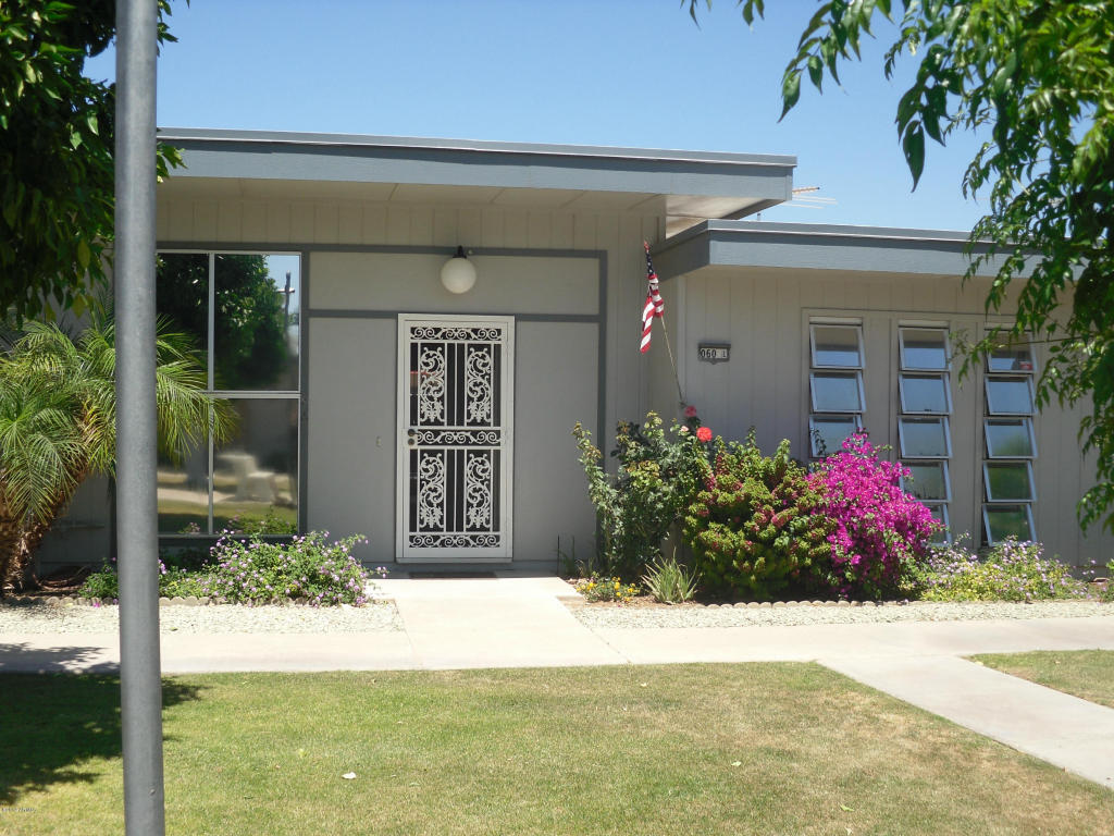 Property Photo: 10060 W Royal Oak Road L AZ 85351