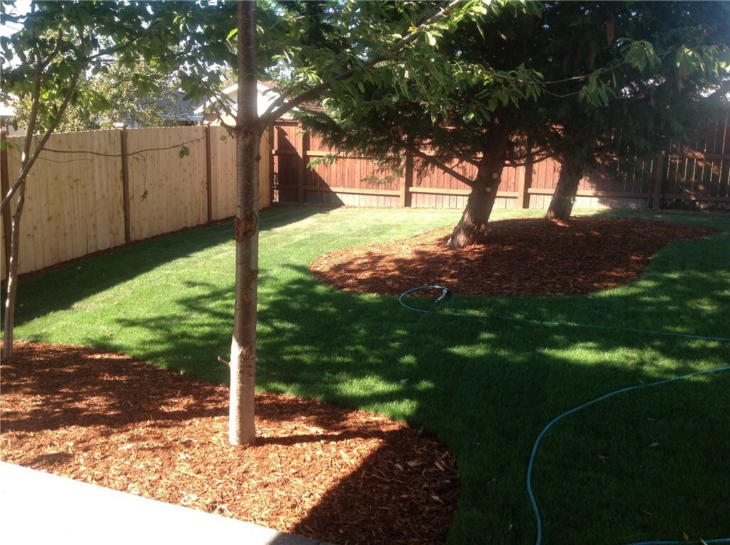 Property Photo: 4916 NE 7th St WA 98059