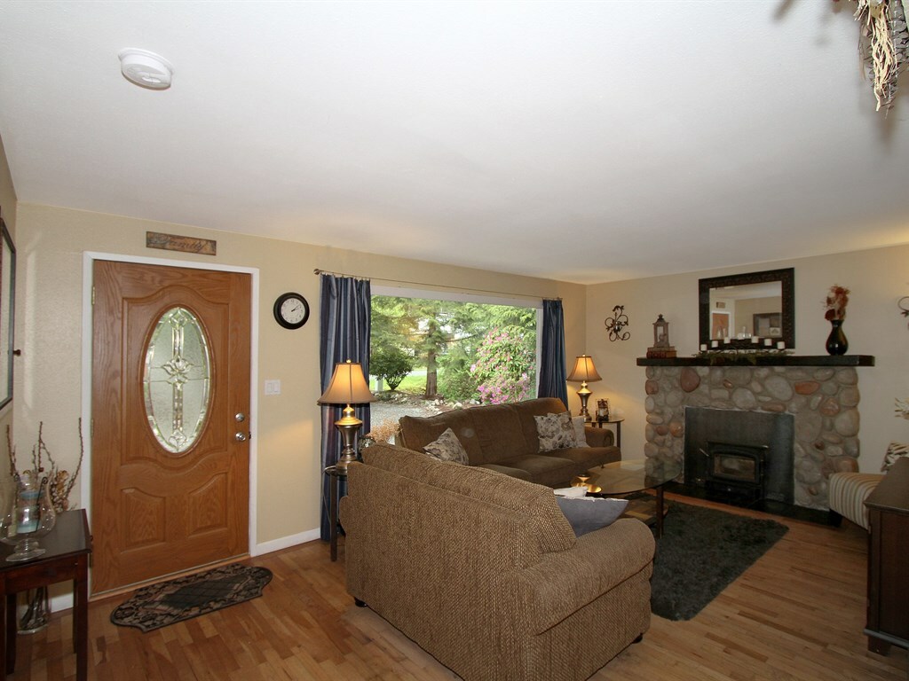 Property Photo:  28515 SE 228th St  WA 98038 