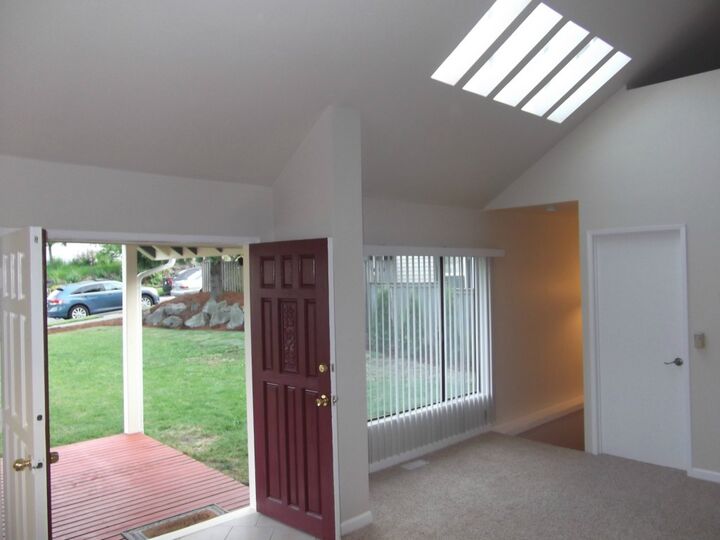 Property Photo:  5138 S Lucile Street  WA 98118 