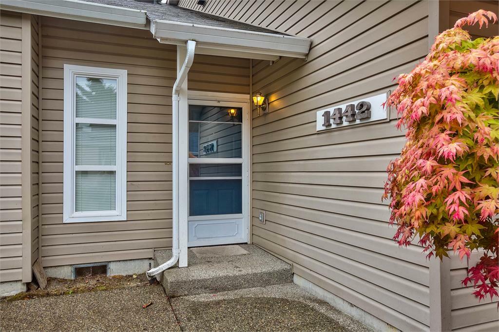 Property Photo: 1442 W Alameda Ave WA 98466