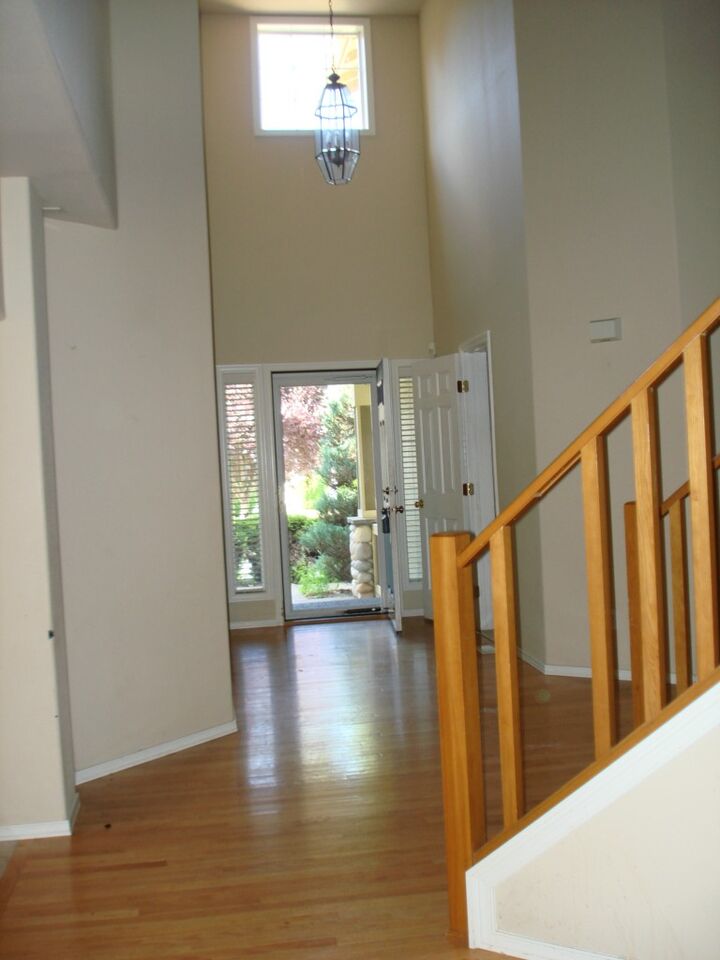 Property Photo:  15422 88th St E  WA 98372 
