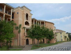 Property Photo:  220 Paseo Terraza #202  FL 32095 