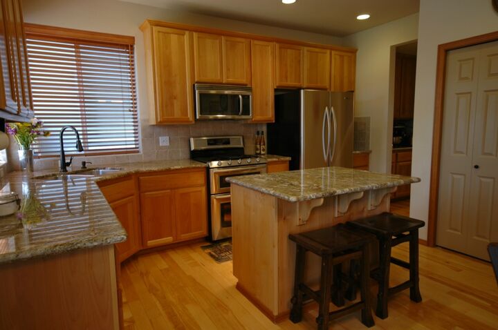 Property Photo: 112 211th Place SW WA 98021