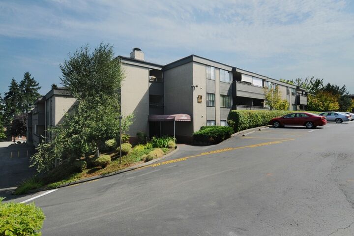 Property Photo:  7001 Sand Point Wy NE B206  WA 98115 