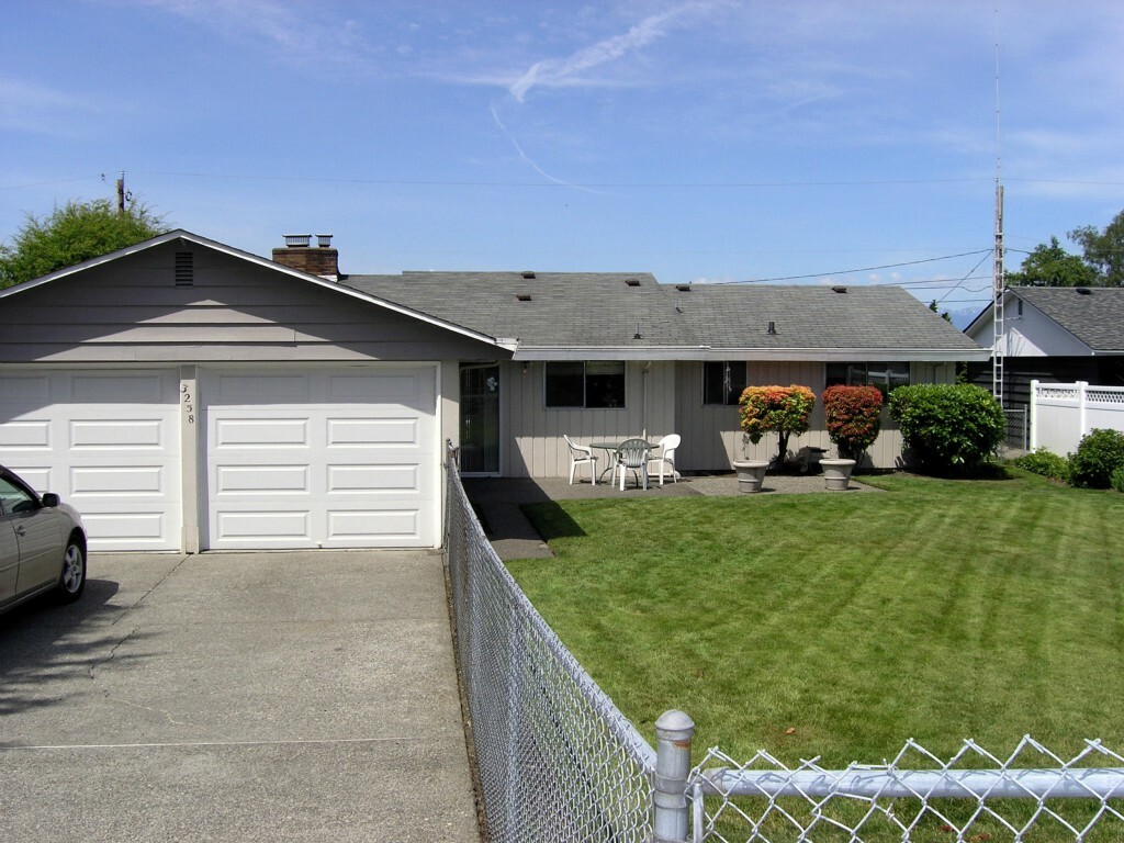 Property Photo:  3258 Almira Dr  WA 98310 