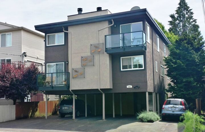 1751 NW 58th St 1  Seattle WA 98107 photo