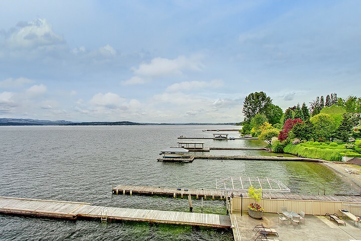 Property Photo:  1600 43rd Ave E E309  WA 98112 