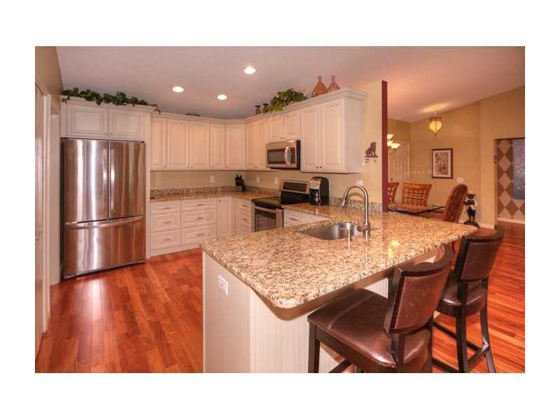 Property Photo: 11815 Dunster Lane FL 34219