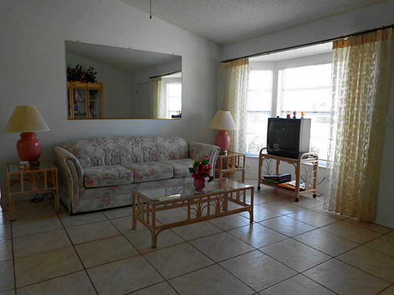 Property Photo:  1228 Jasper Street  FL 33952 