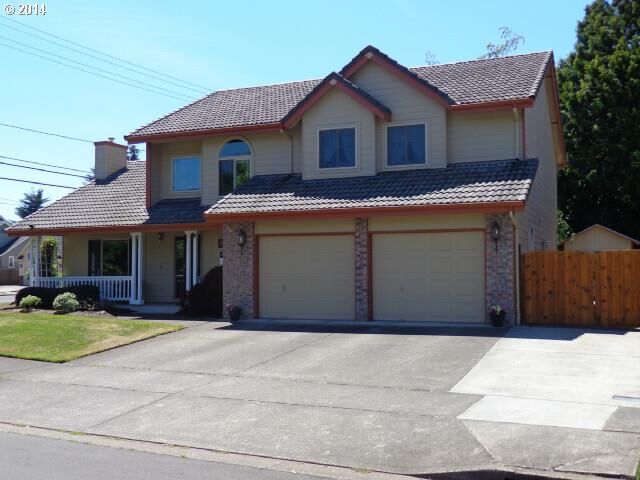 Property Photo: 1307 Oksanna St OR 97477