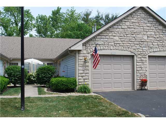 Property Photo: 486 Three Oaks Court OH 43230