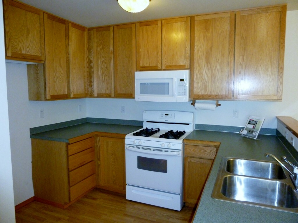 Property Photo:  20705 Circle Bluff Dr 6  WA 98223 