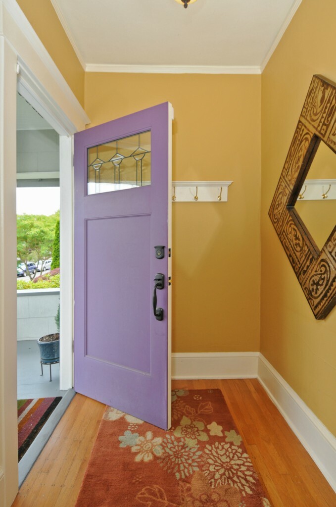 Property Photo: 2335 N 60th St WA 98103