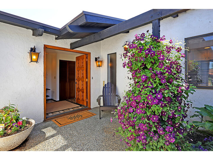 Property Photo: 2329 NW 86th St WA 98117