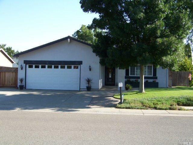 1100 West F Street  Dixon CA 95620 photo