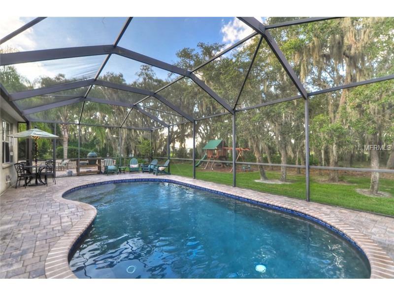 Property Photo: 16416 Bridgelawn Avenue FL 33547