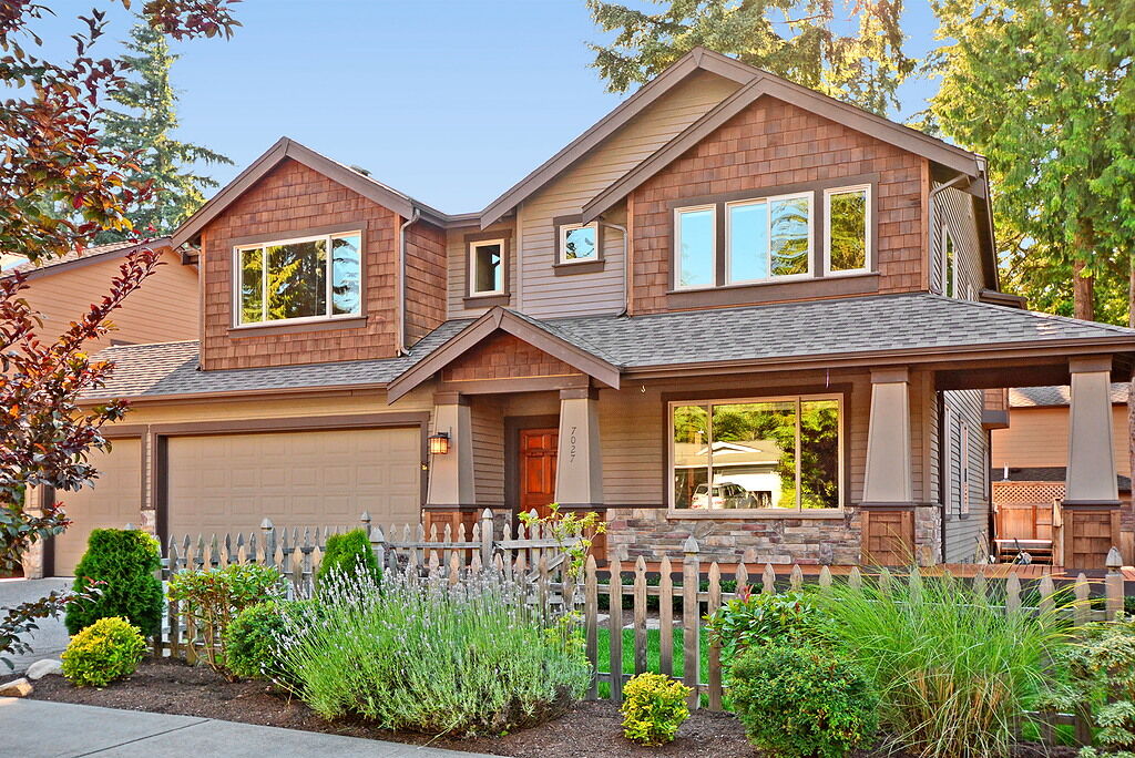 Property Photo:  7027 126th Ave NE  WA 98033 