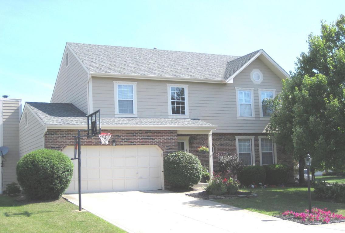 Property Photo: 138 Roswell Place OH 43065