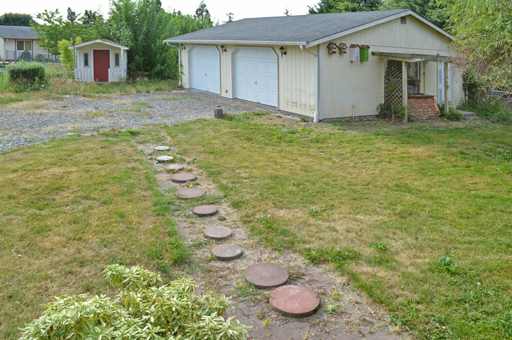 Property Photo:  306 Tacoma Blvd  WA 98001 