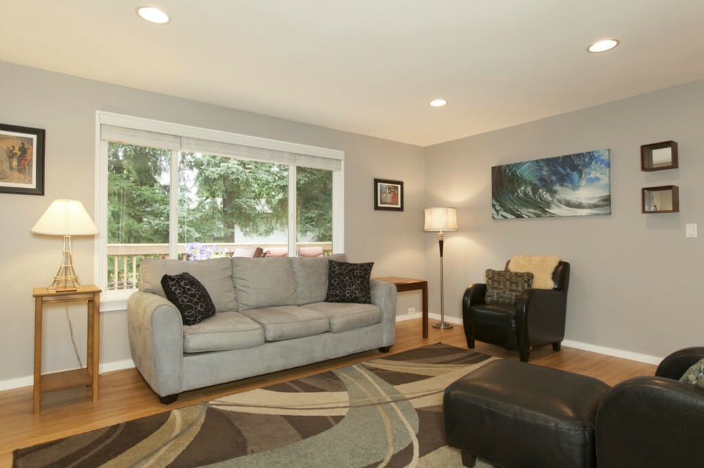 Property Photo:  4418 NE 17th St  WA 98059 