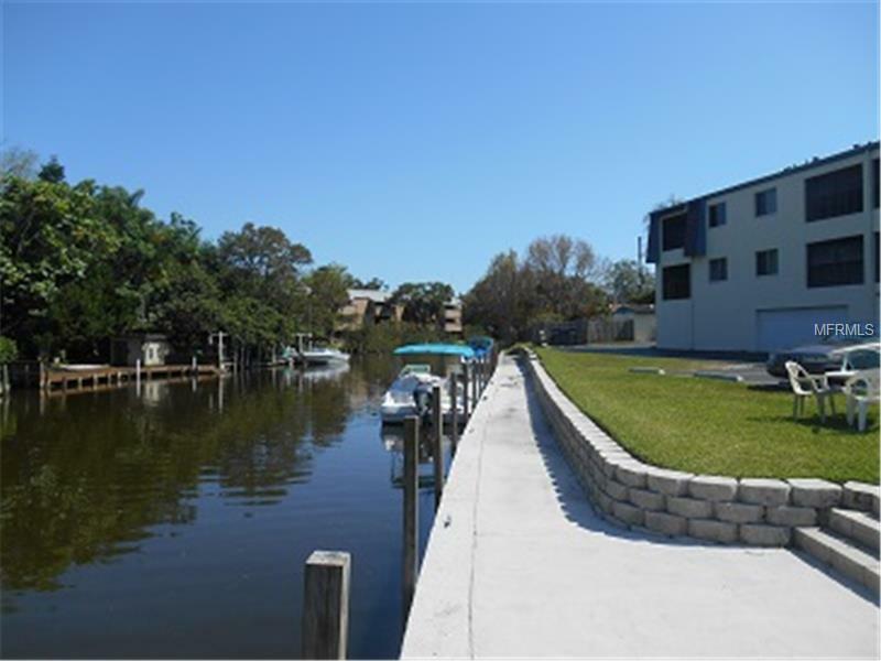 Property Photo:  2124 N Tamiami Trail 102  FL 34234 