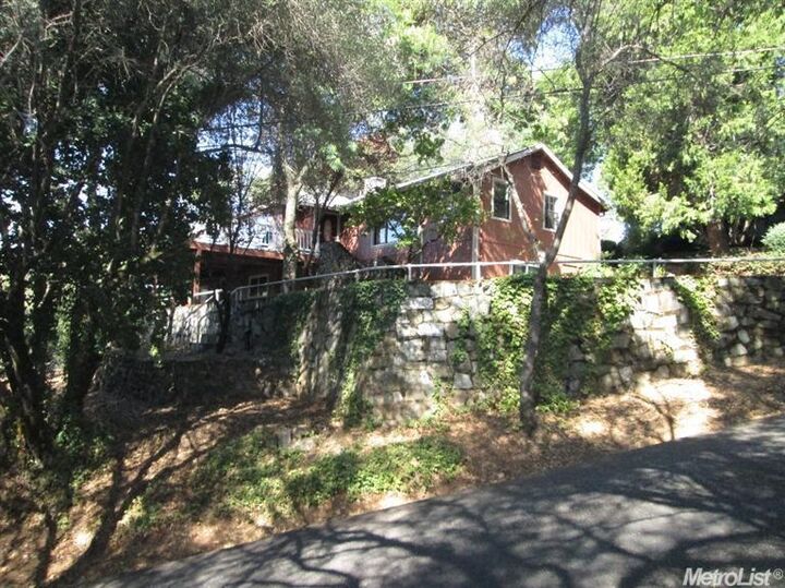 130 Placerado Ave  Auburn CA 95603 photo
