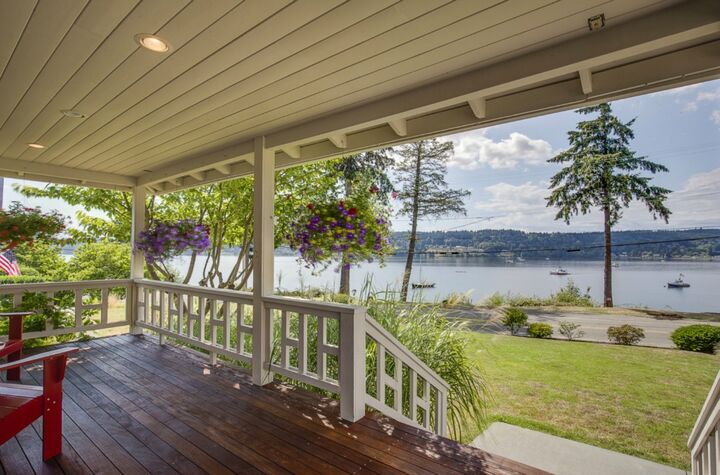18390 Fjord Dr NE  Poulsbo WA 98370 photo