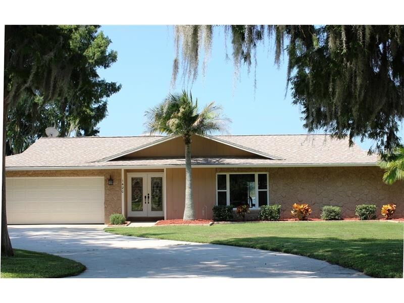 Property Photo:  1420 Emerald Drive  FL 34744 