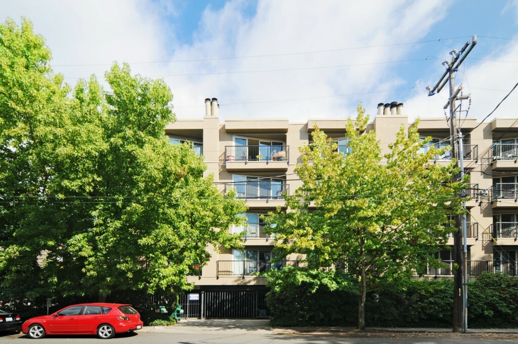 Property Photo:  511 E Roy St 107  WA 98102 