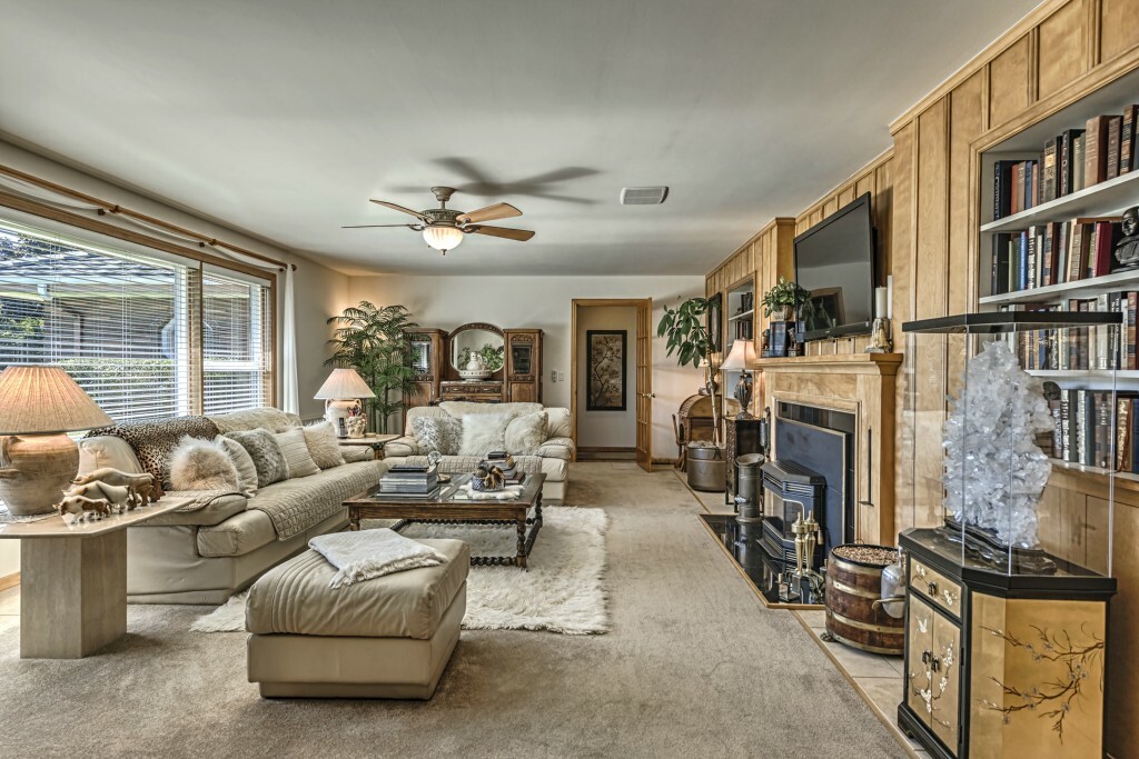 Property Photo: 16713 McLean Rd WA 98273