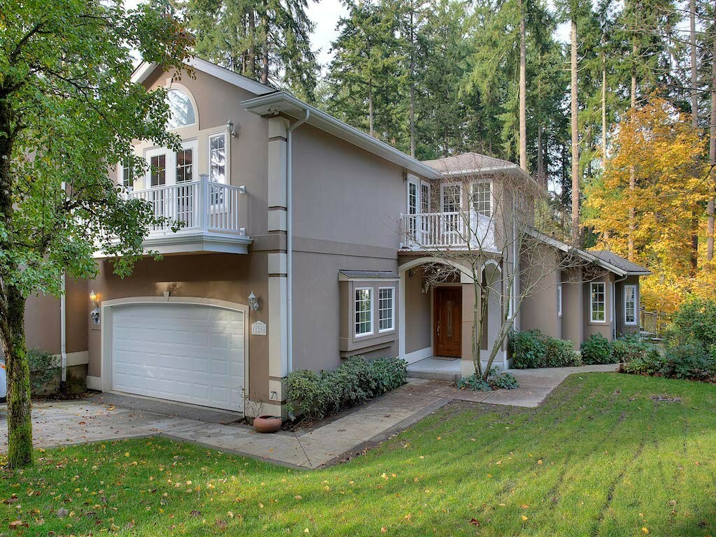 Property Photo:  11206 Greystone Dr SW 2A  WA 98499 