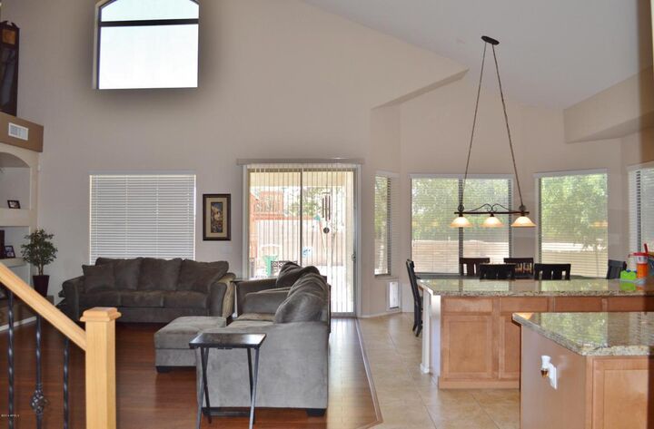 Property Photo: 7310 S 26th Lane AZ 85041