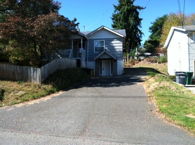 12203 23rd Ave S  Seattle WA 98168 photo