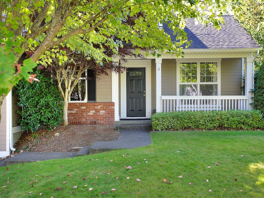 Property Photo: 13306 166th St E WA 98374
