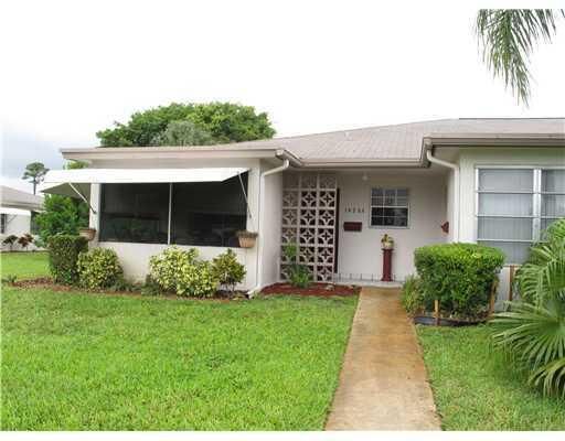 Property Photo:  1420 High Point Way A  FL 33445 