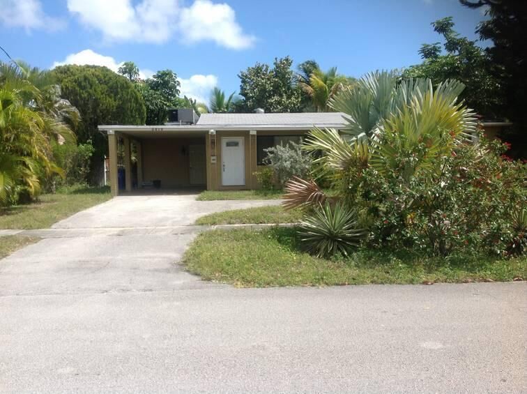 Property Photo:  3810 NW 3rd Terrace  FL 33064 