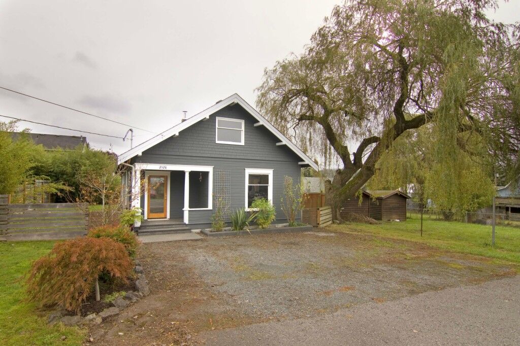 Property Photo: 2528 Undine St WA 98226